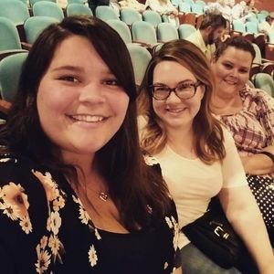 Meet your Posher, Christine